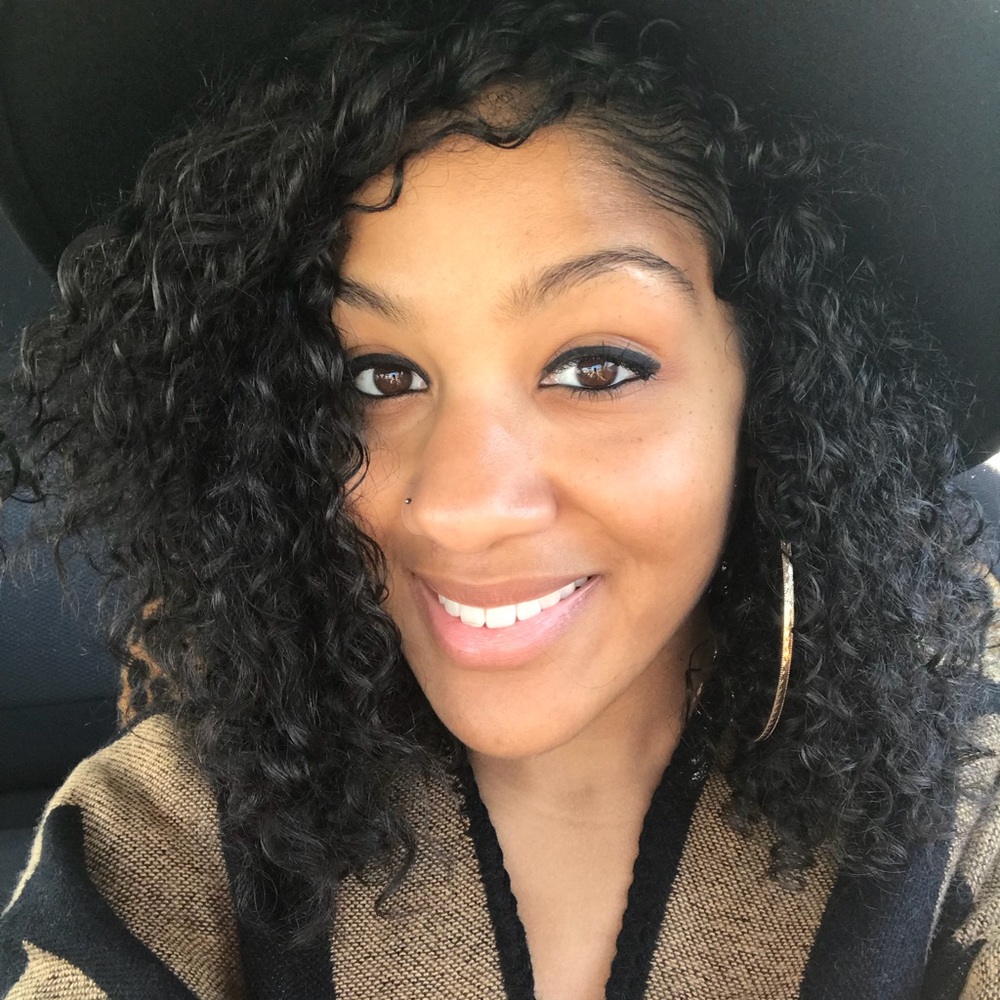 Meet your Posher, Carmen